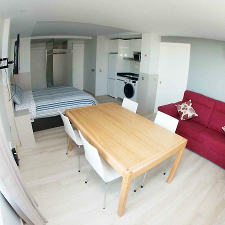 מאלגה Modern & Stylish Loft With Breathtaking Views Free Wifi - Close To The Sea מראה חיצוני תמונה