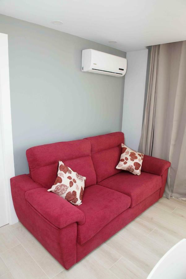 מאלגה Modern & Stylish Loft With Breathtaking Views Free Wifi - Close To The Sea מראה חיצוני תמונה