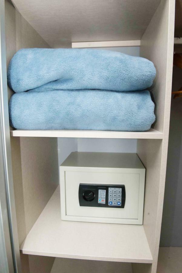 מאלגה Modern & Stylish Loft With Breathtaking Views Free Wifi - Close To The Sea מראה חיצוני תמונה