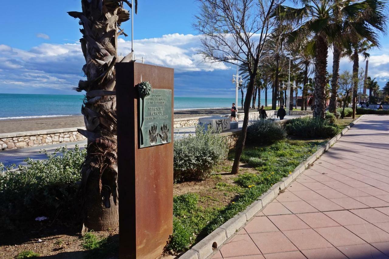 מאלגה Modern & Stylish Loft With Breathtaking Views Free Wifi - Close To The Sea מראה חיצוני תמונה